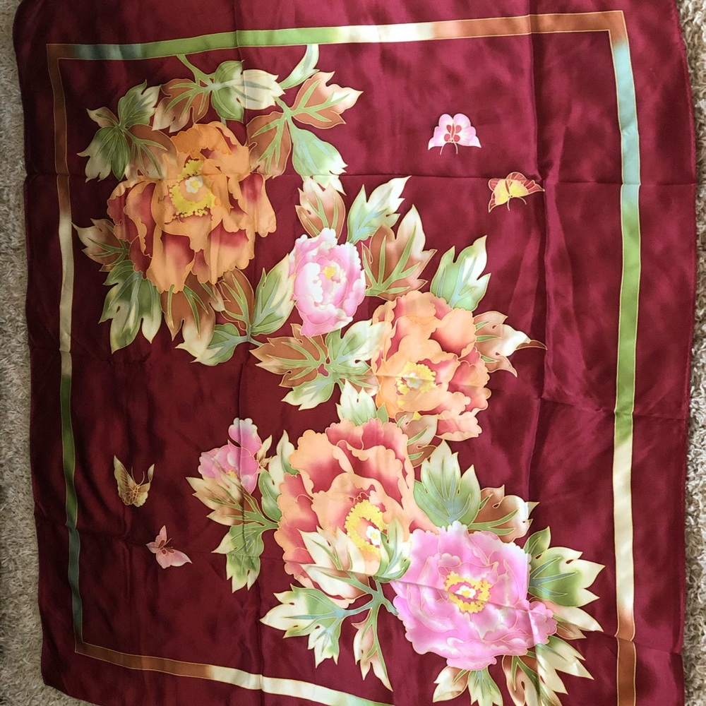 Brand new silk flower print scarf